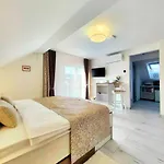 Apartment Vendeghaz *