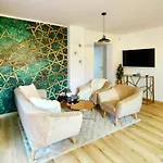 Vendeghaz شقة