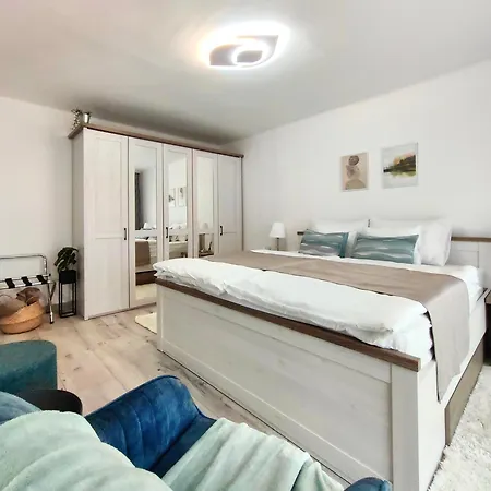 Vendeghaz Lägenhet *