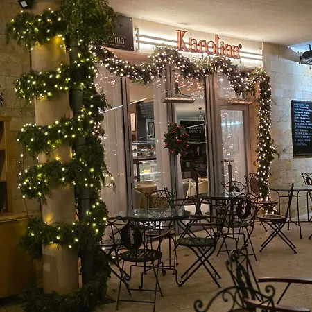 Vendeghaz 巴拉顿菲赖德